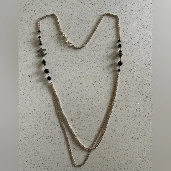 New Chanel Long Gold-tone Necklace with Resine Beads - Picture 10 of 17